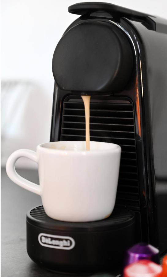 Gemuetliches Appartement Mit Netflix, Nespresso Und Boxspringbett Augsburg Buitenkant foto